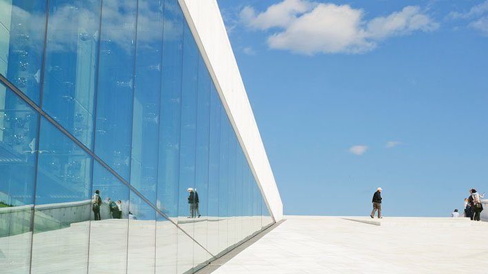 Oslo Opera exterior - banner